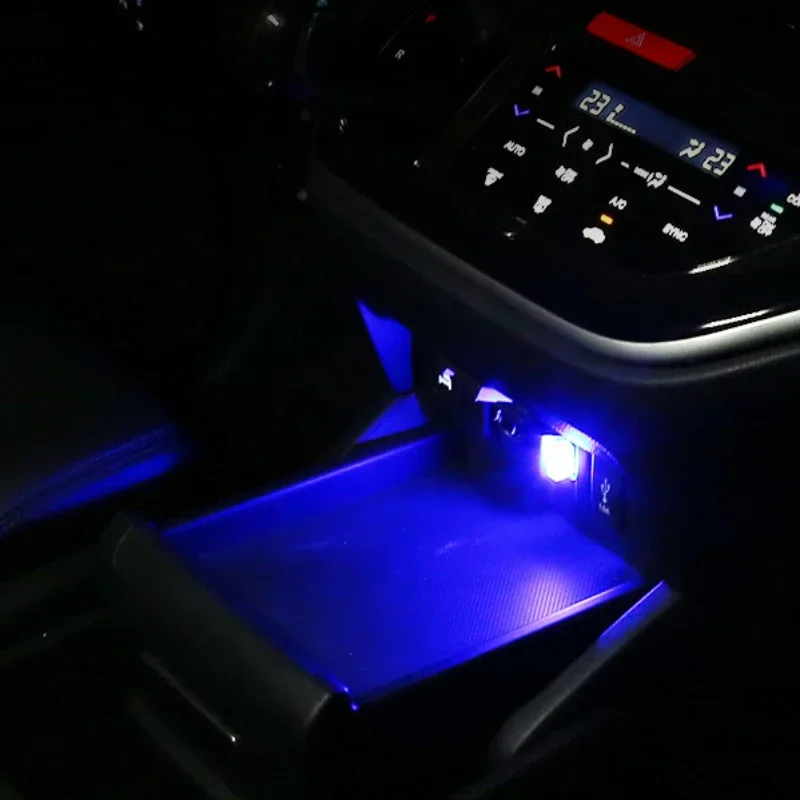 Mini USB LED Luce ambientale per auto Luce decorativa al neon colorata Illuminazione di emergenza Parti di automobili plug-and-play portatili senza fili