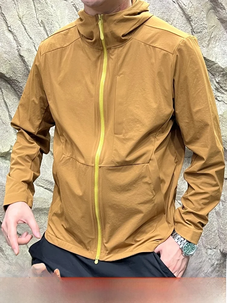 

Lightweight Waterproof Breathable Hooded Jaet for Men And Women Qui Dry Zipper Closure Outdoor Sle Stand Fit