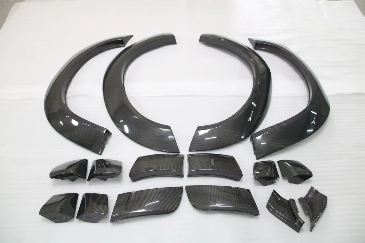 High Quality Carbon Fiber Wheel Eyebrow For Dodge Challenger Hellcat Arches Perfect Fitment