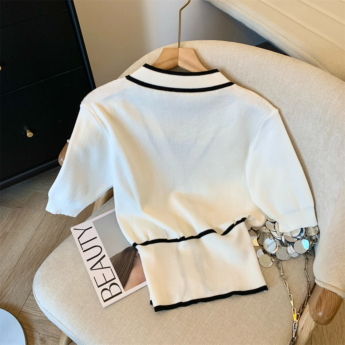 Korean Style Sweater Cardigan For Women Summer Elegant Vintage Ladies Knitwear Tops Short Sleeve V-neck Fashion Jumpers 2024