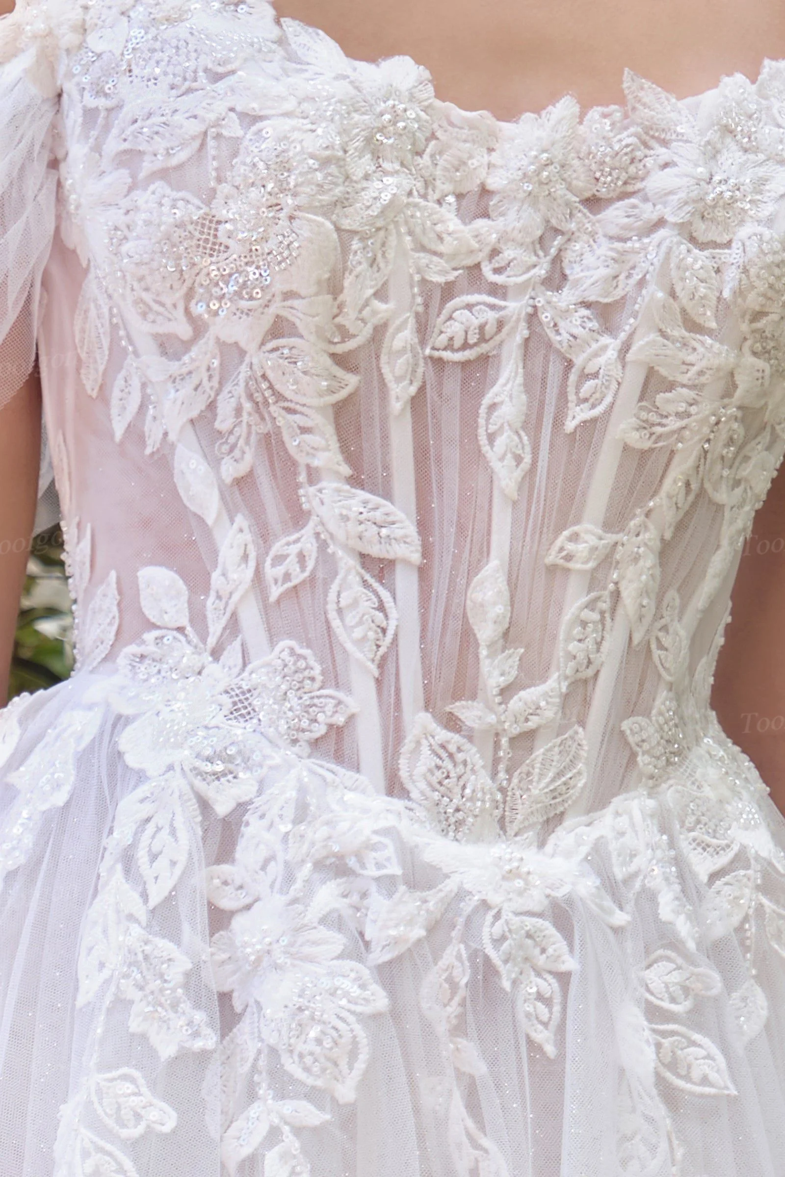 ชุดแต่งงานแบบโบฮีเมียนประดับลูกไม้ Toofgon Shiny พร้อมเสื้อซีทรูสำหรับงานเลี้ยงหรืองานแต่งงาน ชุดเจ้าสาวแบบยาวสไตล์คันทรี