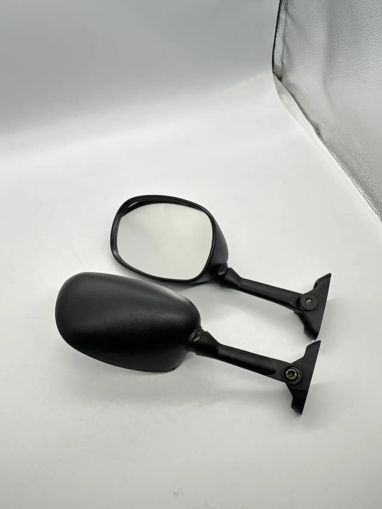 Motorcycle Side Mirrors for SUZUKI GSXR1000\750 BANDIT GSF650S\250S GSX1250 SV1000S\650S Rear View Mirrors Replacement Parts view 2