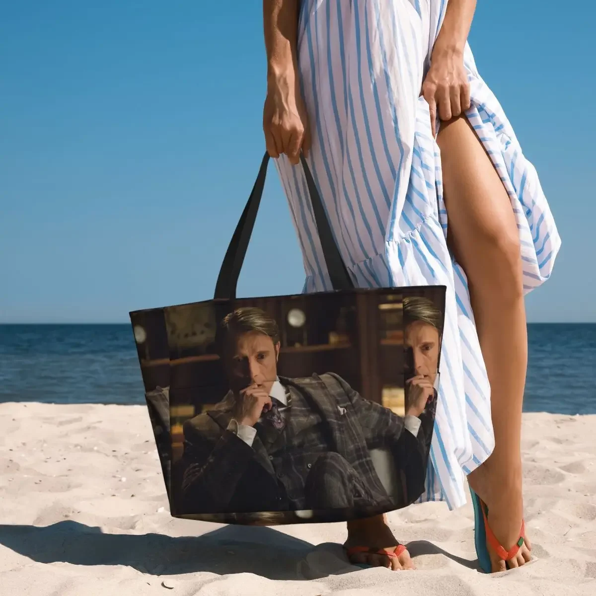 

Mads Mikkelsen Hannibal Lecter (Hannibal TV) Beach Tote Bag Sport Gym Yoga Duffle Large Tote Bag Women Travel Bag Fitness bag