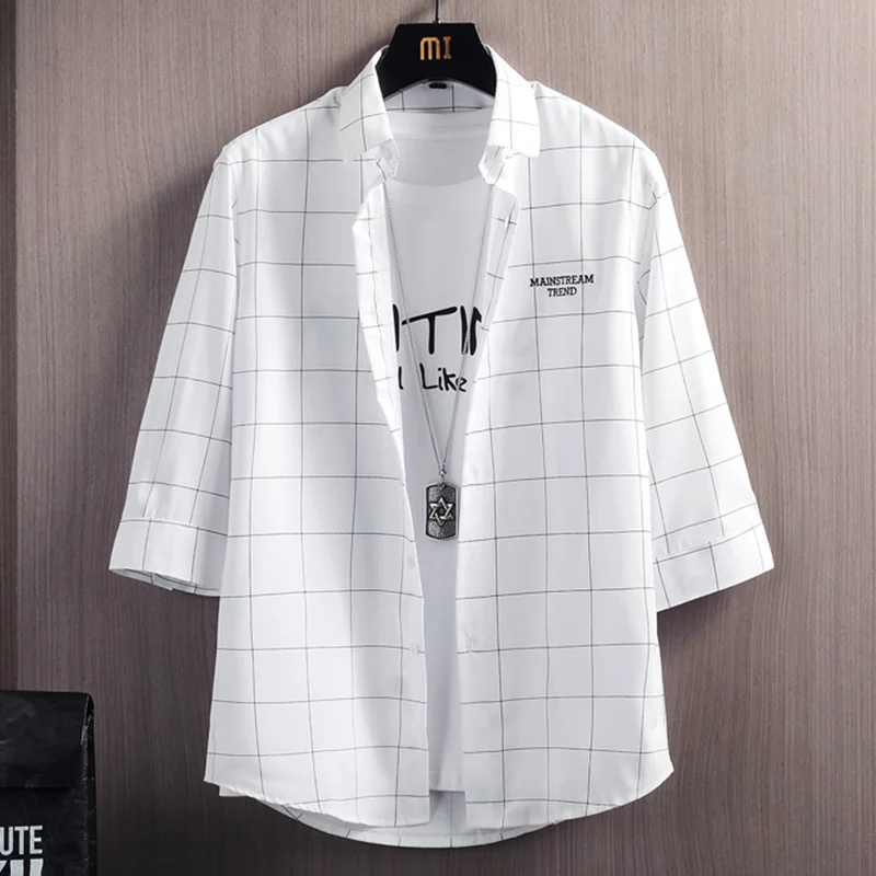 

2024 New Summer Korean Edition Trendy and Handsome Polo Collar Plaid Letter Embroidery Thin Three Quarter Ice Silk Shirt for Men