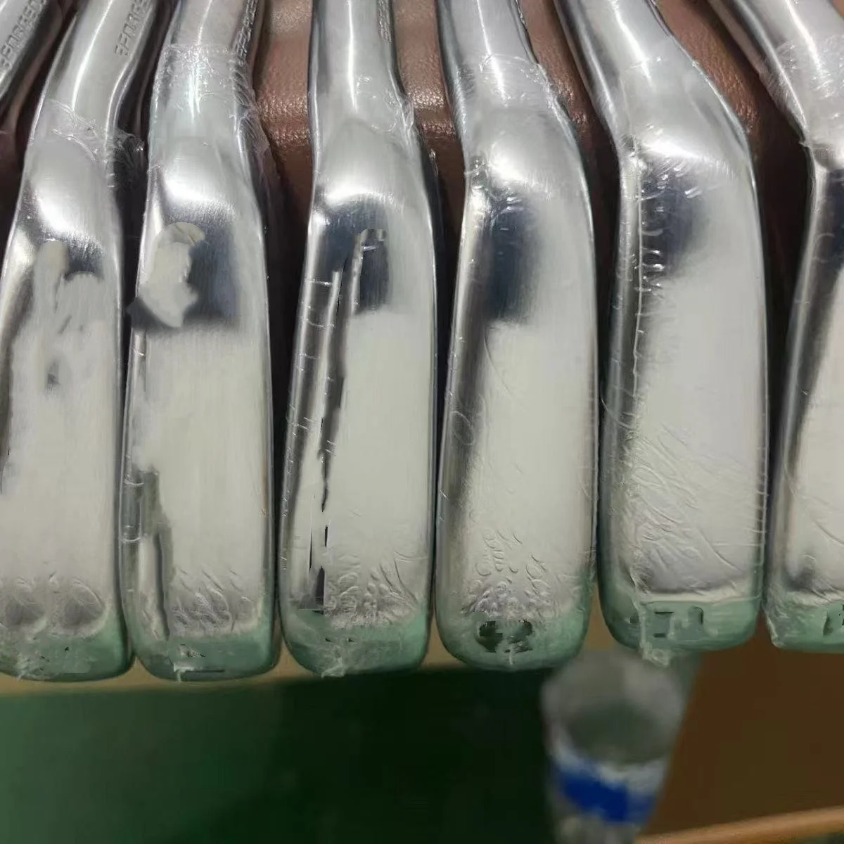 High Quality Right-Handed Mallet Golf Cue Set Forged Iron with Steel Shaft Includes Golf Club Bag Accessories-Wholesale