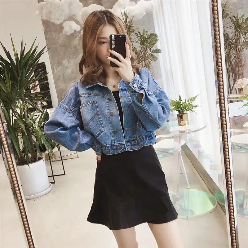 Trendy Short Denim Jacket Women High Waist Loose Fit Spring Autumn 2026New Style Single Breasted Turn-down Collar Women Jacket