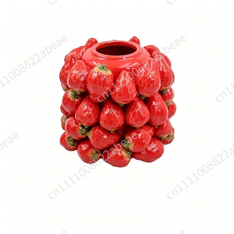 Vase, pastoral small fresh imitation strawberry ceramic vase