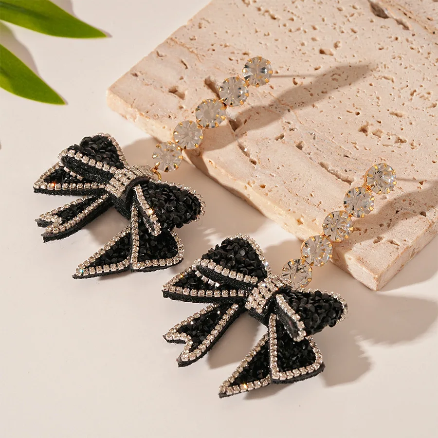 Shiny Black Zircon Crystal Bow Drop Earrings for Women Bowknot Earrings Full Rhinestone Long Earring Party Jewelry