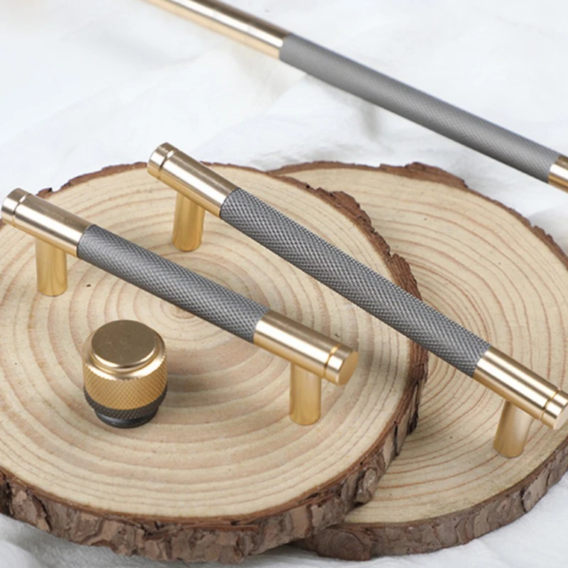 مقبض باب خزانة الملابس من الألومنيوم المنقوش، مقبض أثاث خزانة الحمام للتلفزيون