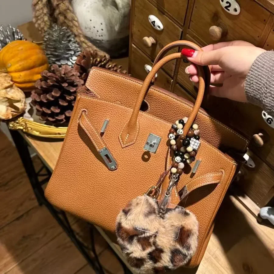 

Элегантная женская дизайнерская сумка-тоут из натуральной коровьей кожи, большая сумка через плечо, модная сумка-мессенджер, изящный клатч.