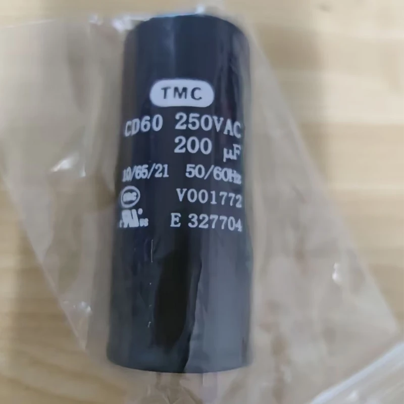 1piece    Brand New Genuine Aluminum Electrolytic Capacitor CD60-250V/300V-200UF Motor Startup Capacitor 42*80