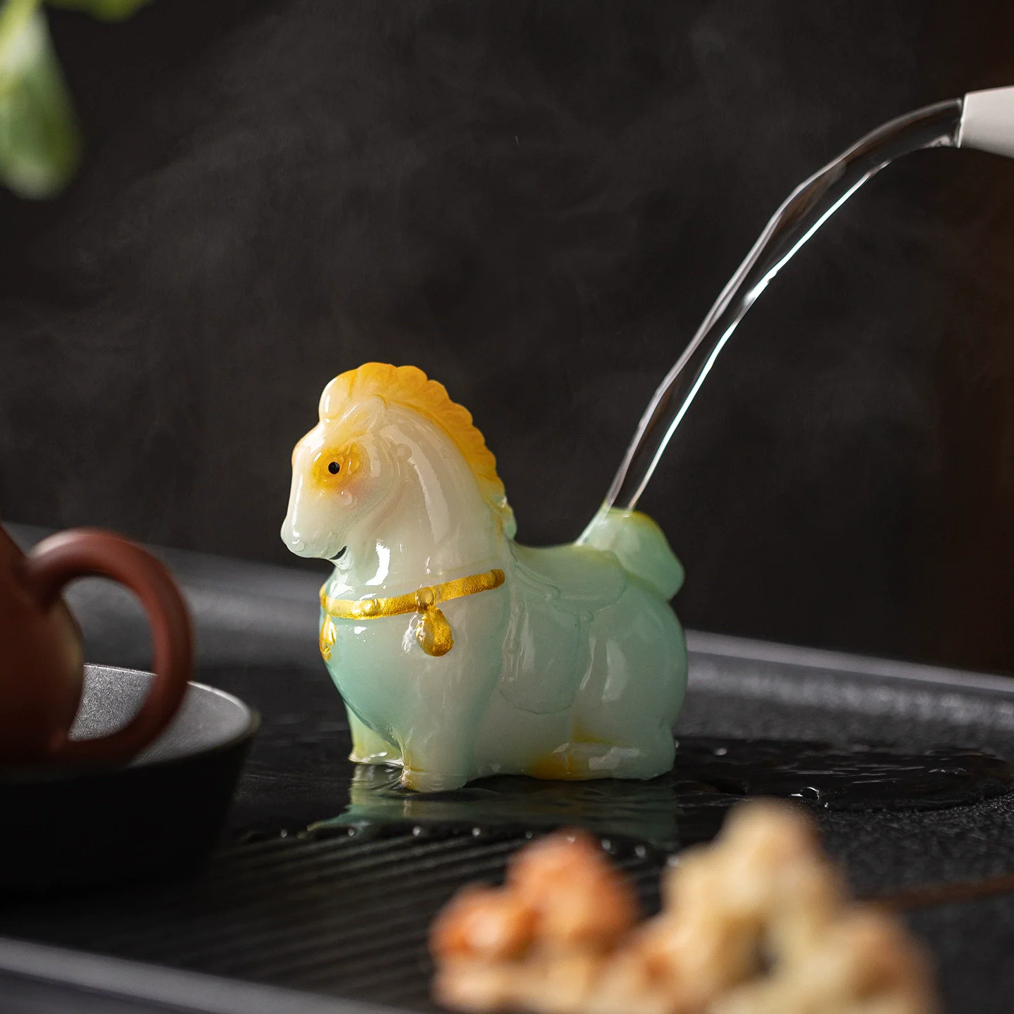 Color Changing Tang Horse Tea Pet, Raisable Chinese Zodiac Horse Ornament, Creative Ceramic Decor for Tea Table