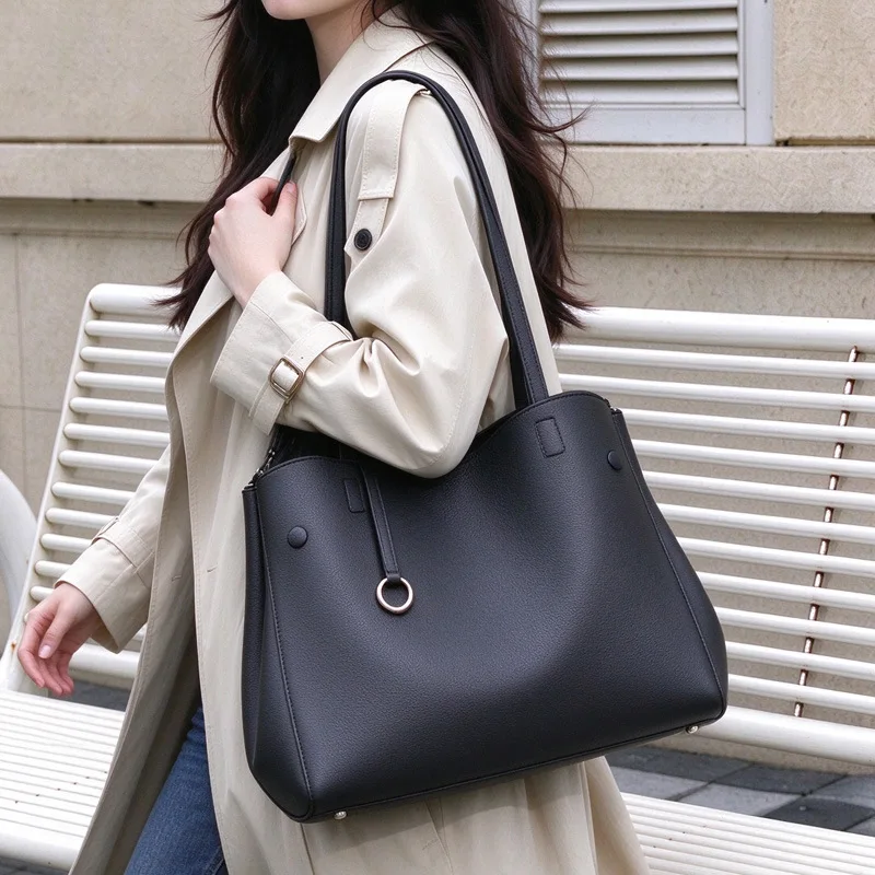 Genuine Leather Business Tote Bag with Large Capacity and Multi-functional Features. Women's High Quality Shoulder Bag