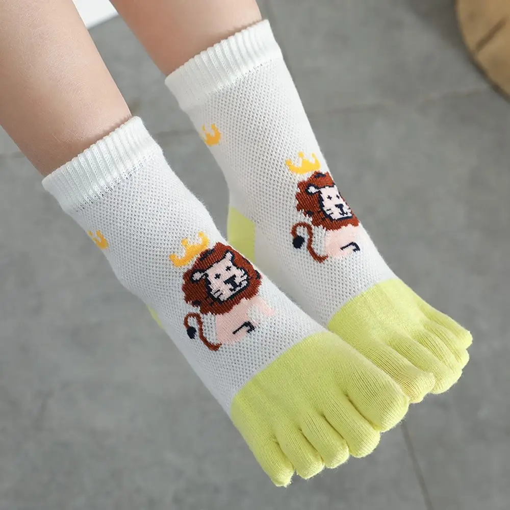 Lovely Breathable Cartoon Sports Animal Lion Kids Hosiery Spring Cotton Socks Toe Socks Five Finger Socks Children Short Socks