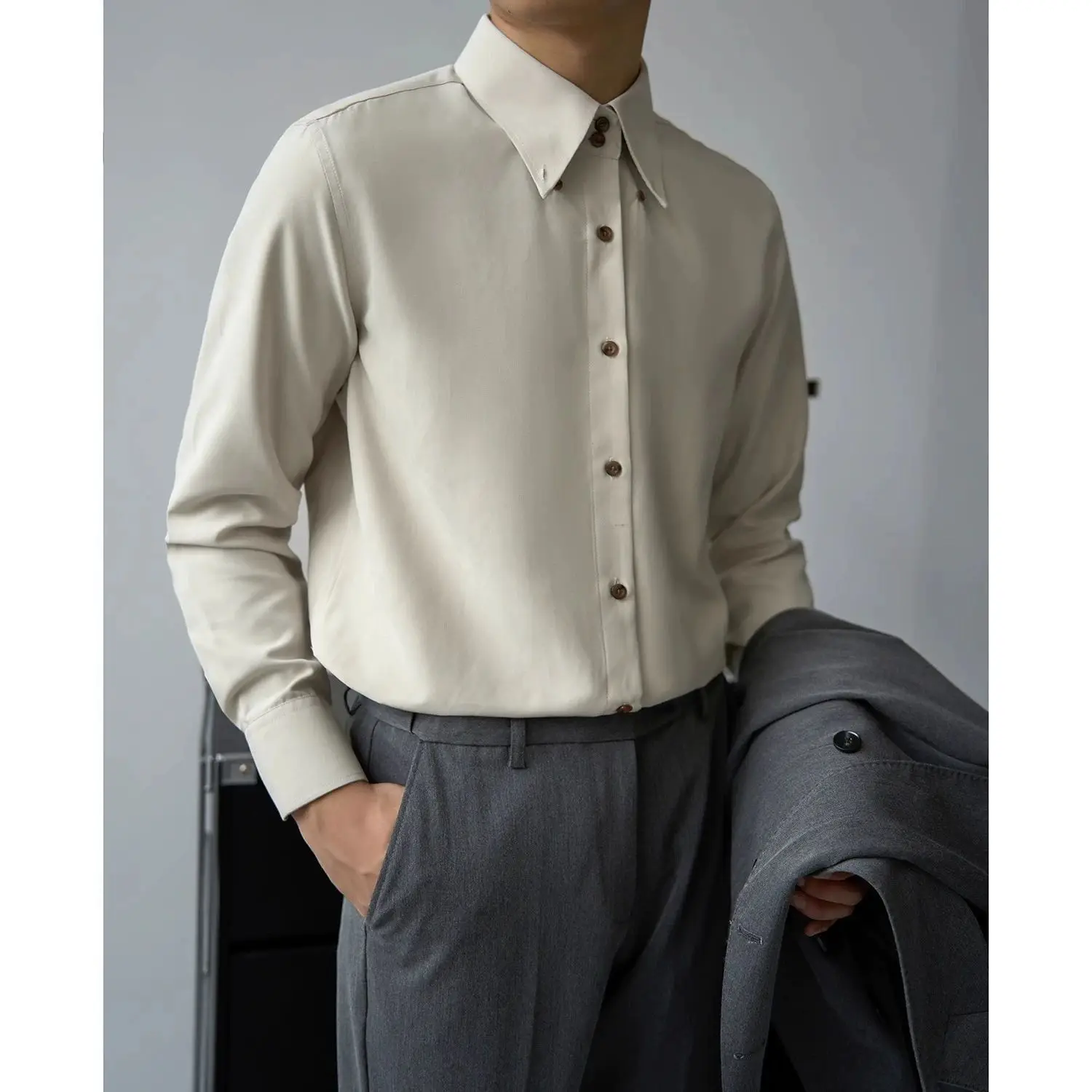 Men Clothing Italian Style Suede Shirt Men Long Sleeve Non Iron Slim Fit Wrinkle Free Business Casual Luxury Men Dress Shirts