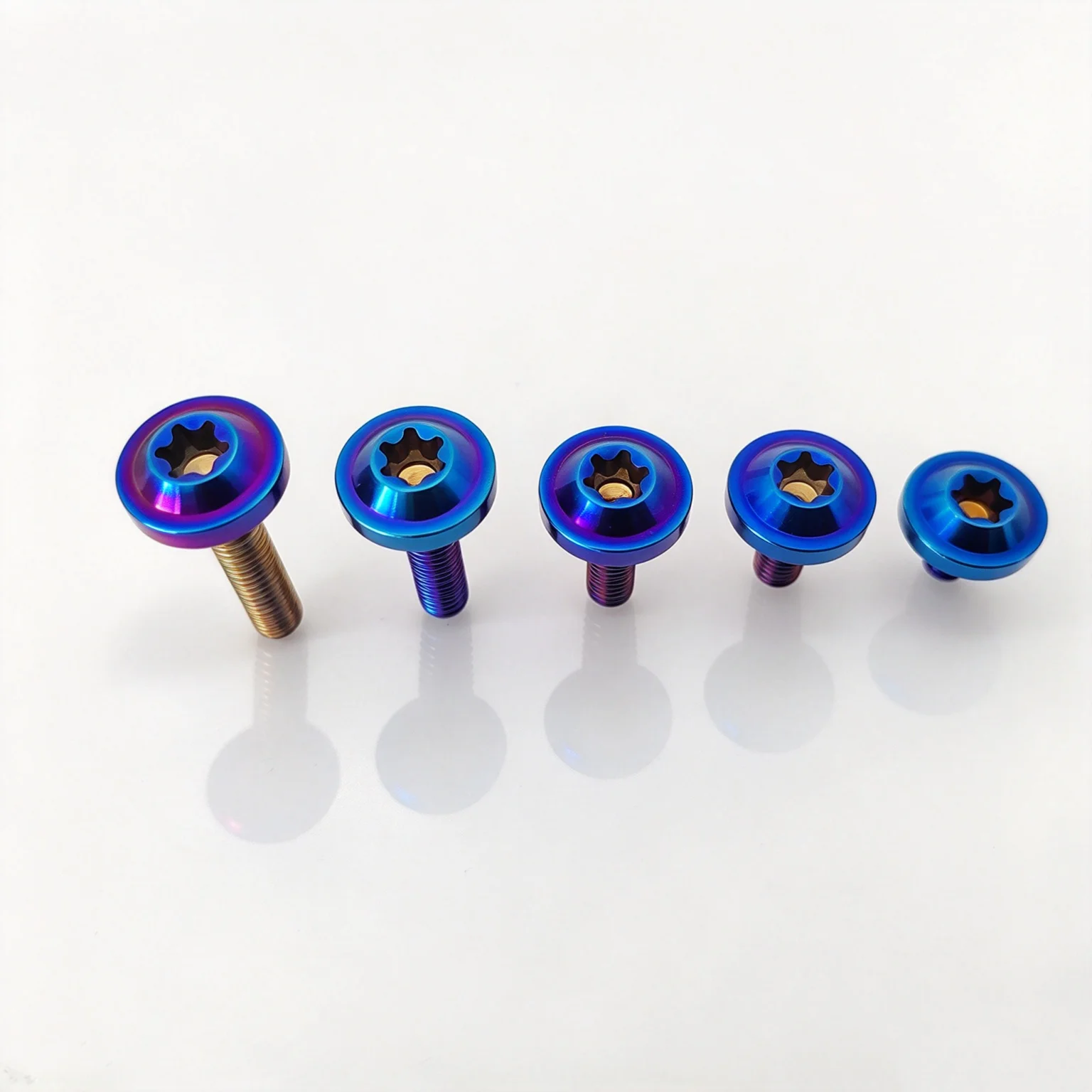 Titanium Bolt M6 Torx T30 Screws Lightweight Brunt Blue 10 15 20 25 30mm for Bicycle Motorcycle Car 2Pcs Humid/Salty Environment