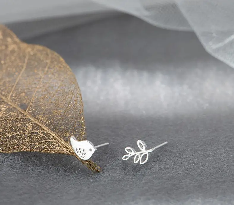 2021 Exquisite Little Bird Earring New Design Women Colorful Enamel Glaze Stud Earrings Fashion Silver Color Jewelry Accessories