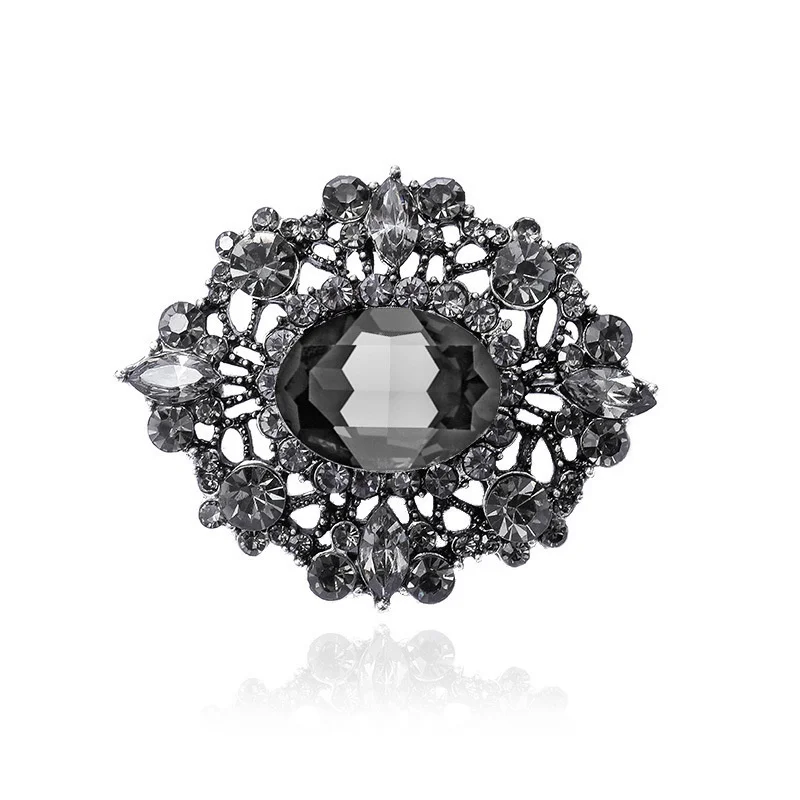 Heavy Industry Luxury Exquisite Temperament Black Rhinestone High Grade Stone Baroque Retro Palace Style Gorgeous Brooch