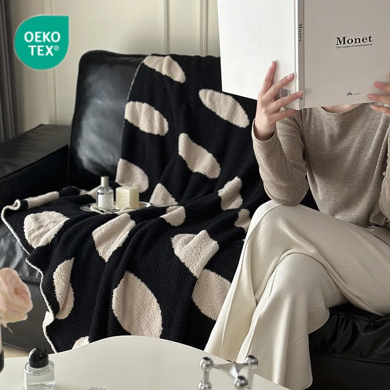 

130x170cm Reversible Fleece Blanket - Black&White Plush Office Sofa Throw for Winter, Extra Thick & Soft Nap Blanket Home Decor