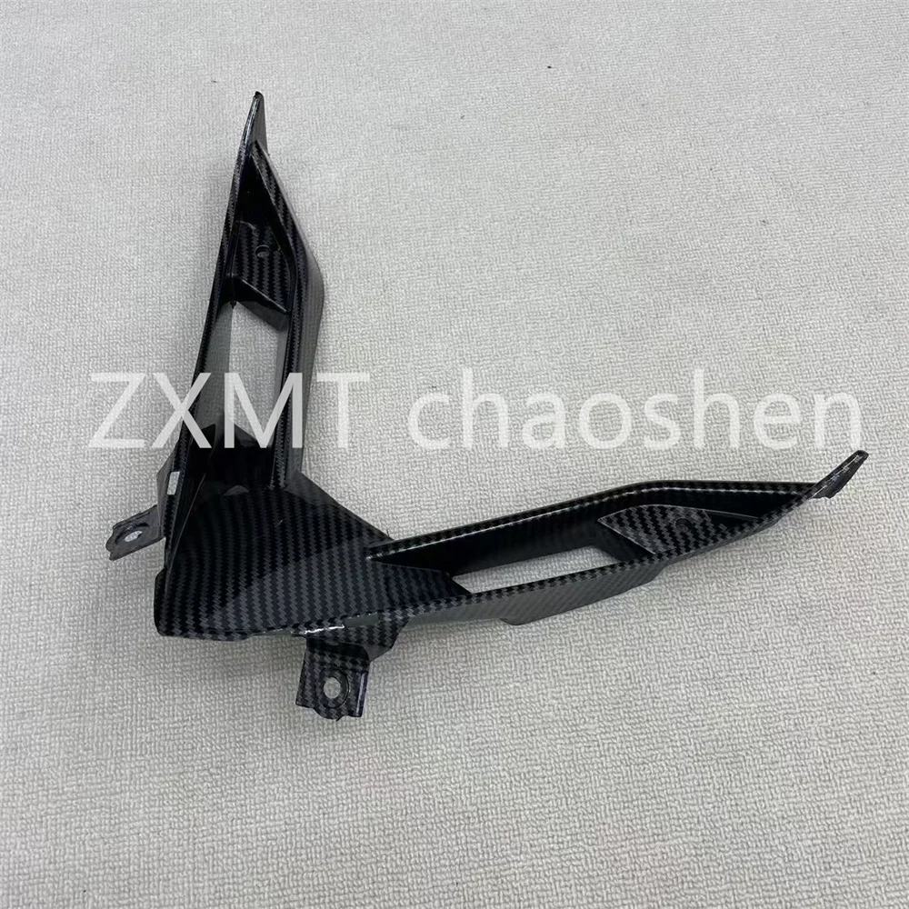 ABS Motorcycle Fairings are suitable for R1 lower package triangular plates with carbon fiber paint in 2007 and 2008