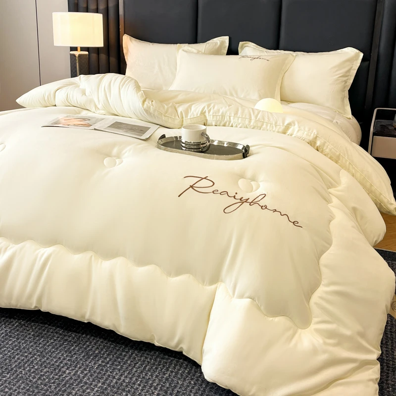 Edredón acolchado de alta calidad para otoño e invierno, edredón suave y esponjoso tamaño Queen, edredón cálido grueso bordado con letras para cama