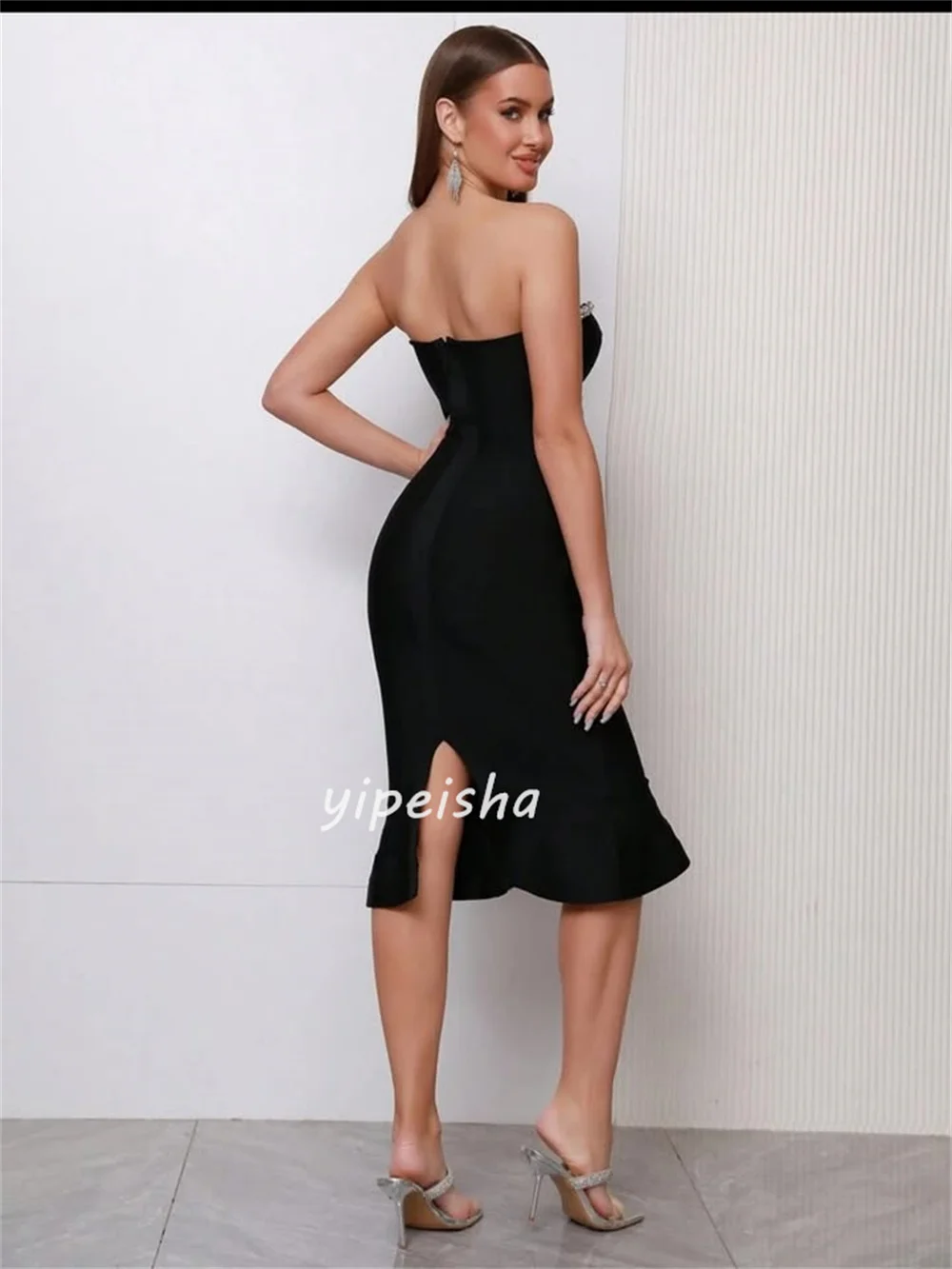 Индивидуальные модные одинаковые трикотажные платья со стразами и рюшами Русалка без бретелек длиной до колена, платья на заказ, классические сексуальные платья