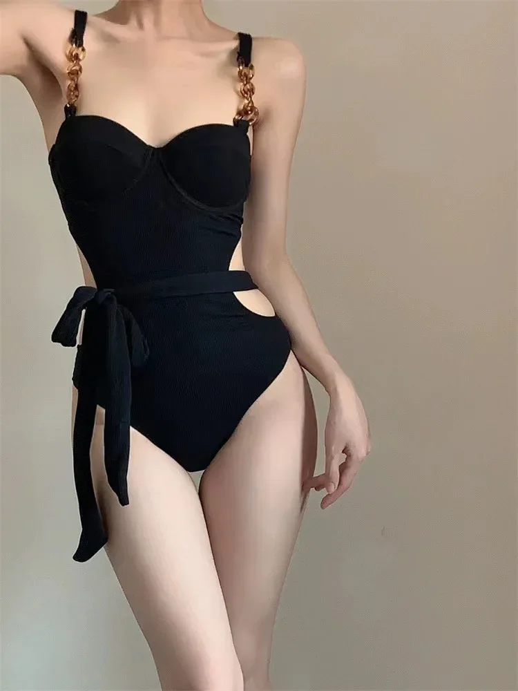 Traje de baño Sexy de moda coreana con realce, Bikinis negros y Beige de una pieza con lazo en la cintura, monos huecos, Bikinis, traje de baño acolchado