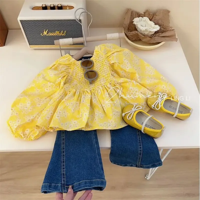 

2025 Spring and Autumn Clothing Children's Yellow Bubble Sleeve Fragmented Blouse Shirt Jeans Two Piece Set Girls' Clothing Set