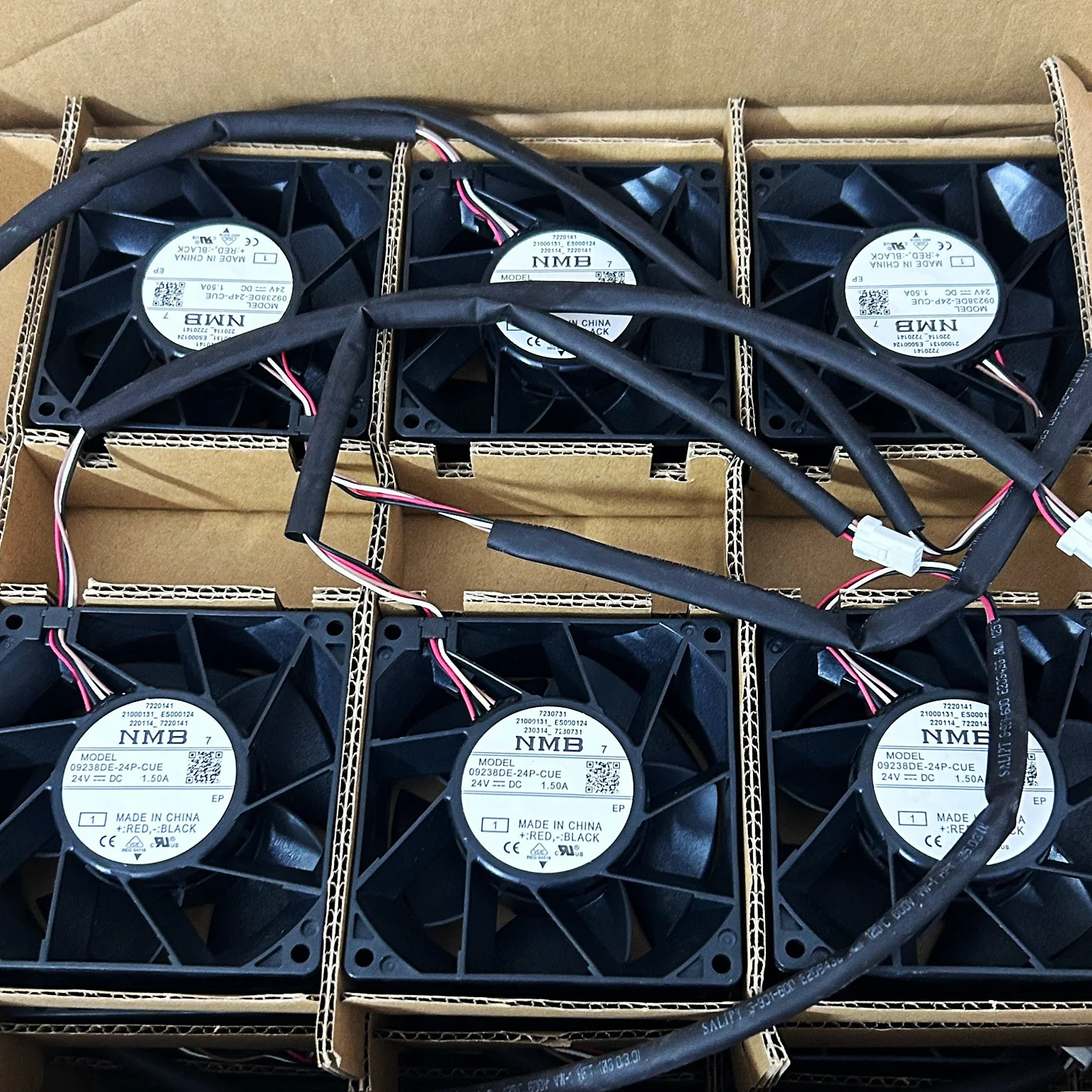 새로운 오리지널 09238DE-24P-CUE 24V 1.50A 9038 90x90x38mm 냉각 팬 라디에이터