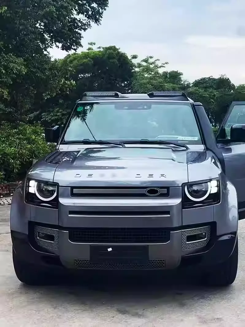 For Land Rover Defender Roof Spotlights LED Top Light Bar Top Headlight Waterproof Part For Land Rover Defender