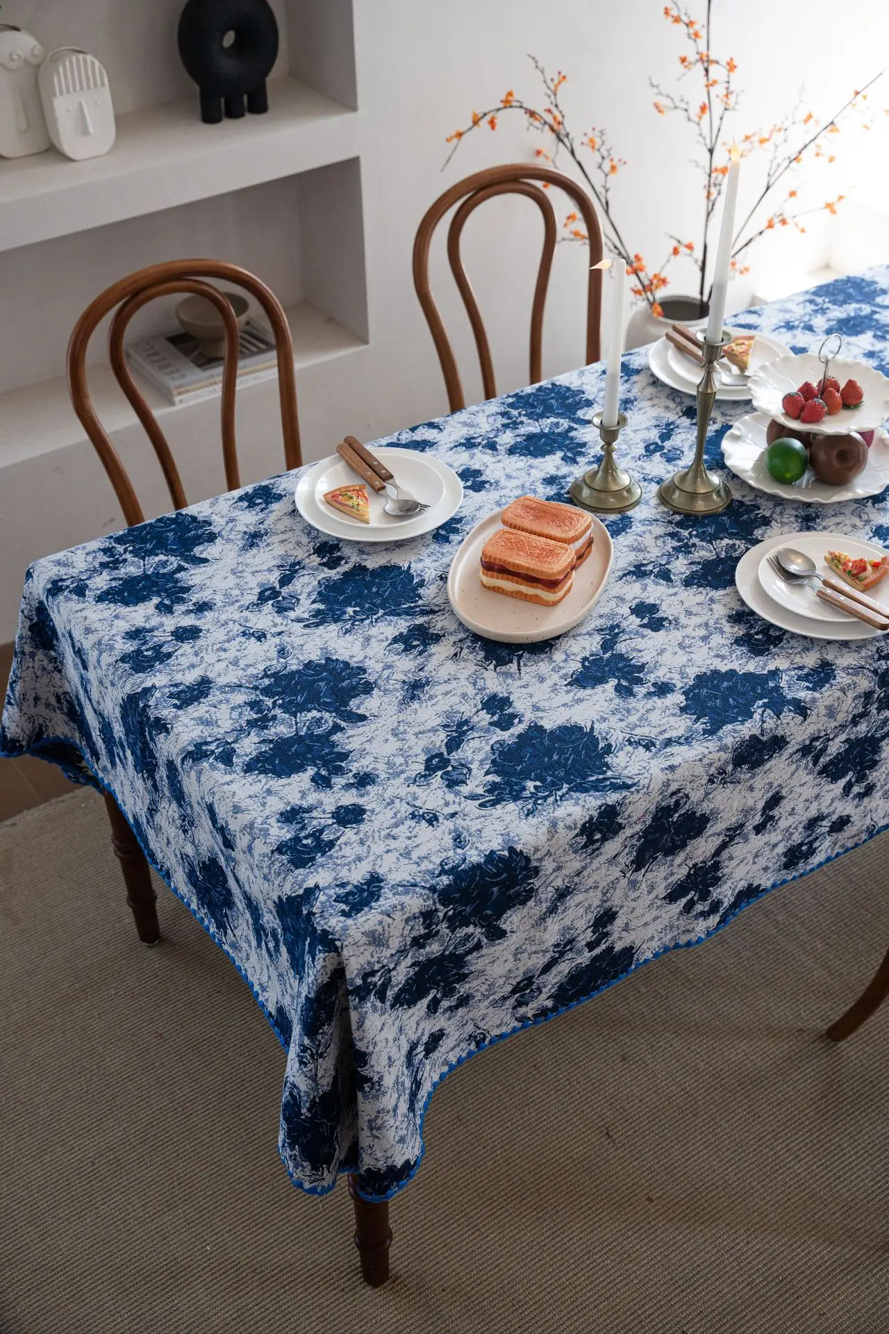 Blue Retro Color Woven Jacquard Tablecloth Three-dimensional Flower Fringe Tablecloth Coffee Tablecloth Party Table Decoration