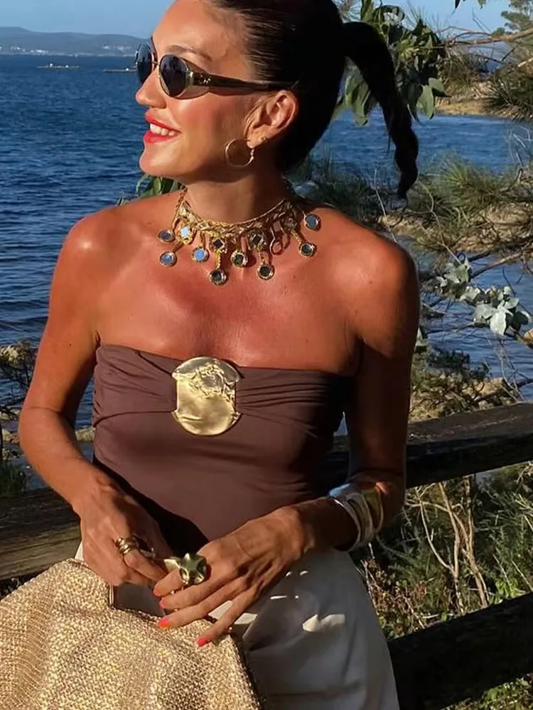 Damski kombinezon na lato 2024 z kokardą i plisami, seksowny strój kąpielowy bez pleców, brązowo-czarny, marszczony, na imprezę, w stylu plażowym.