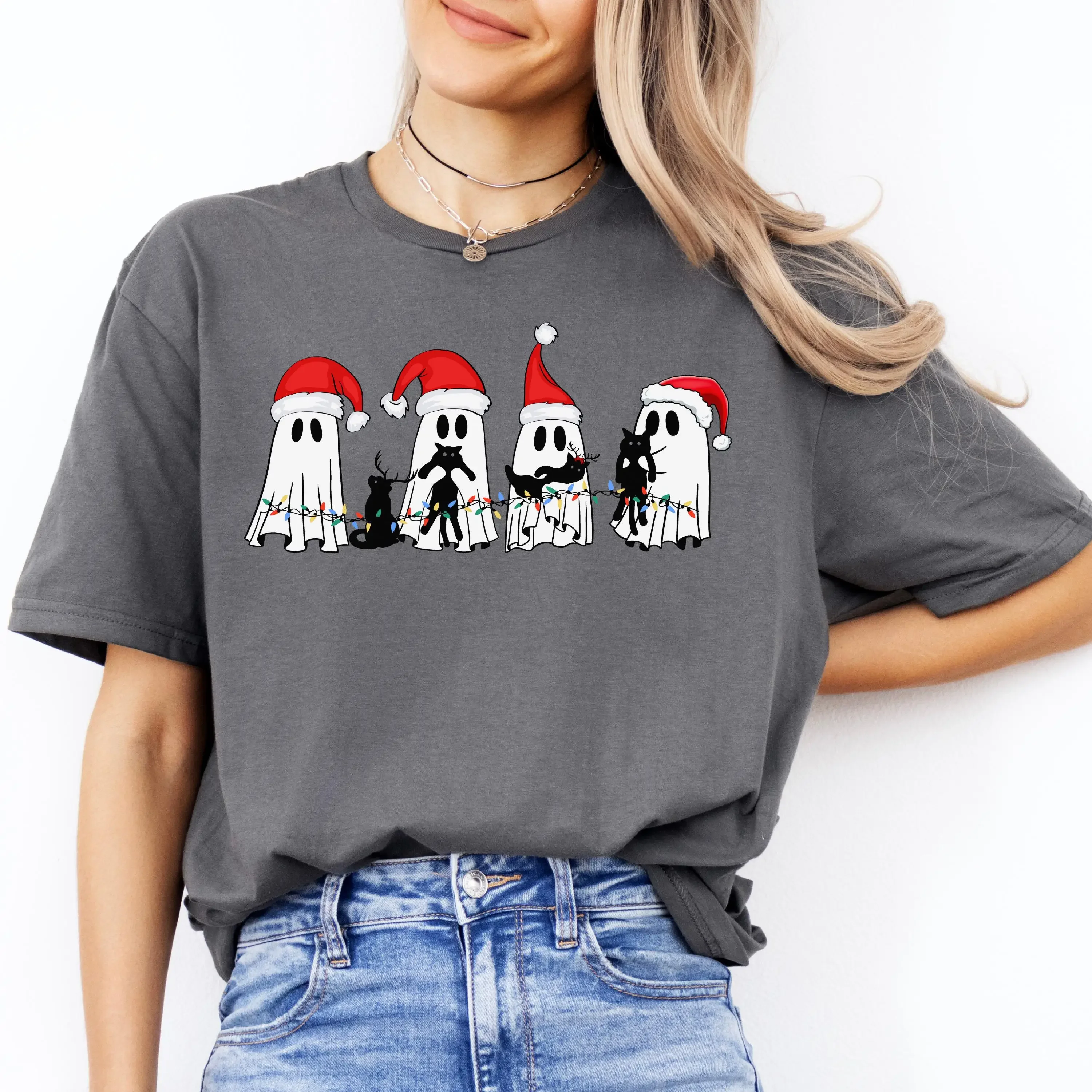 

Милый рождественский призрак с черными кошками, футболка с привидениями, праздники, забавный праздник, готический, альтернативный, жуткий