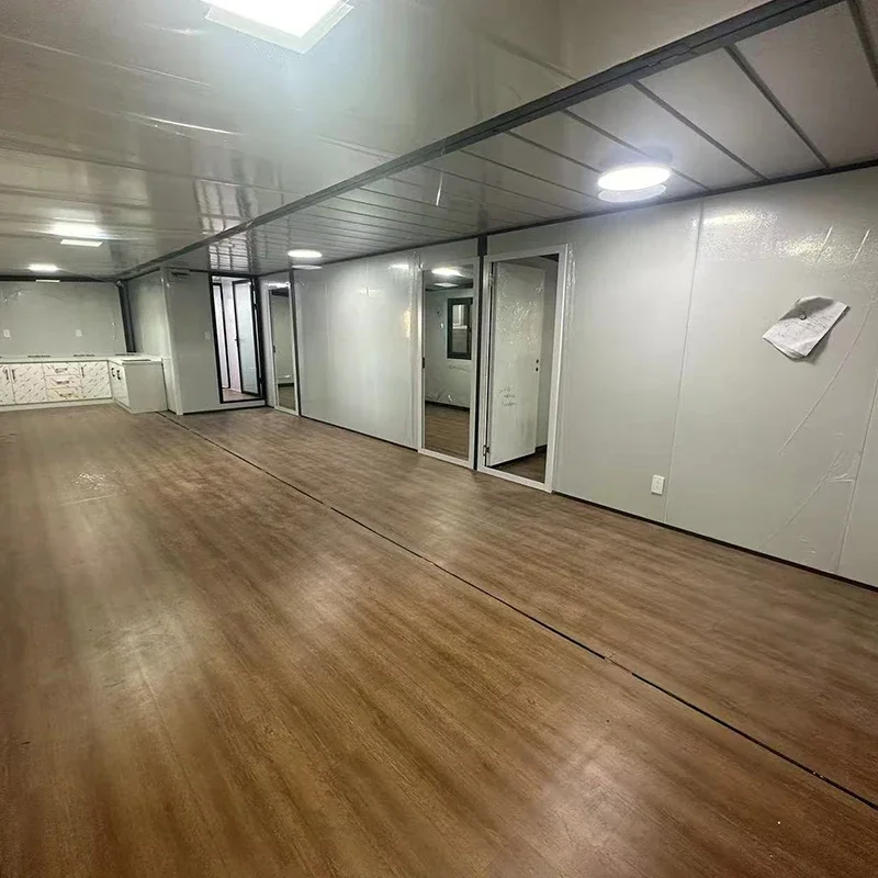 Factory Custom 20FT 40FT Portable Prefabricated Houses Double Wing Expandable Mobile Folding Container Prefab Home For Sale