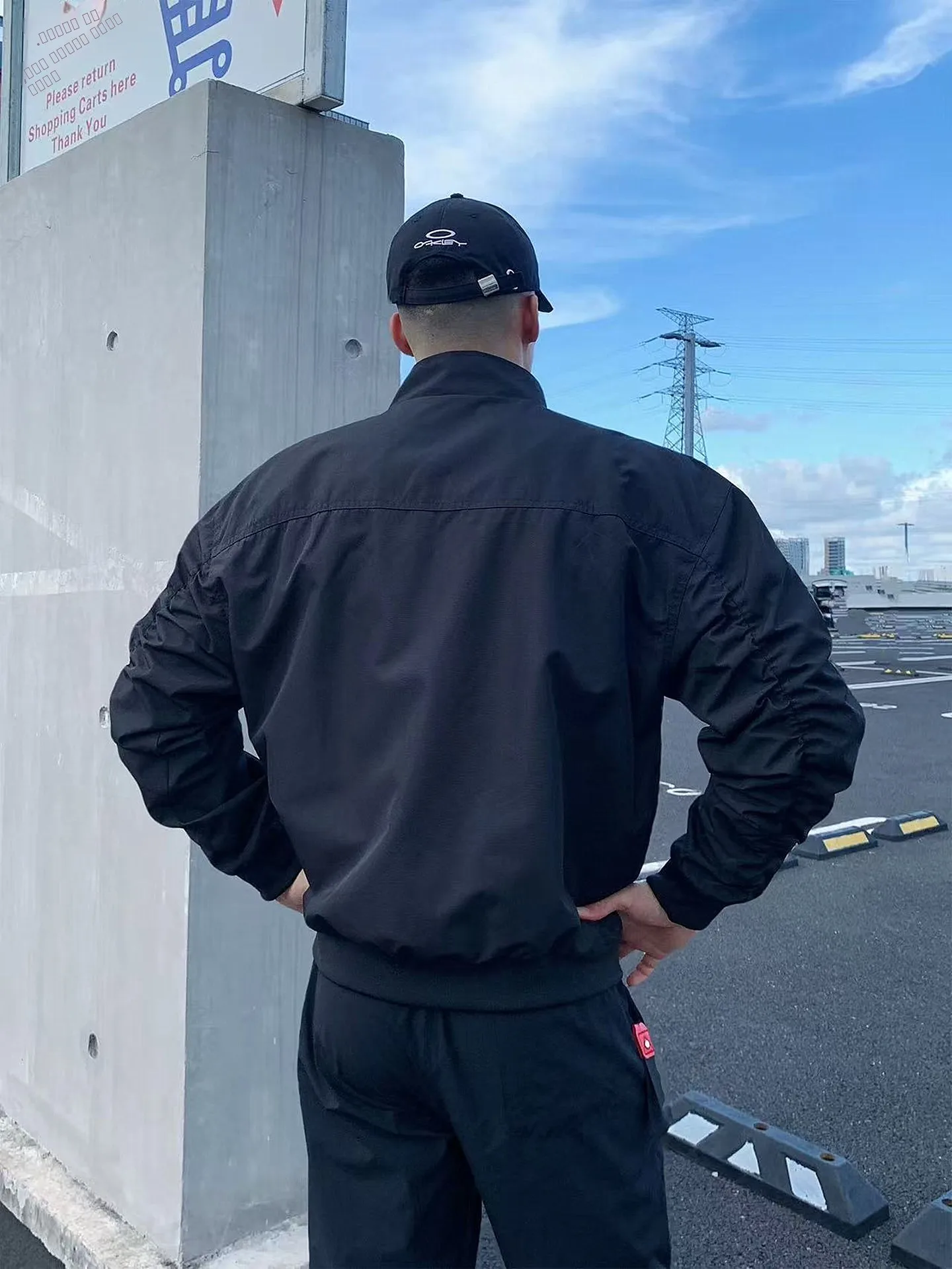 

Мужская куртка-бомбер American Style: ветрозащитная, с воротником-стойкой, для активного отдыха, с флисовой подкладкой, свободного кроя, осенняя верхняя одежда