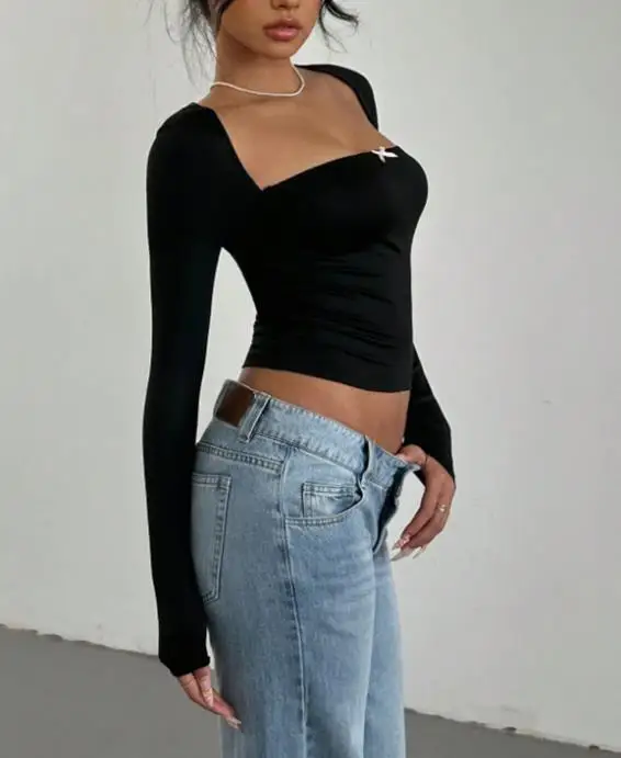 

Autumn Solid Color Square Neck Tight Long Sleeved T-Shirt for Women with Hollowed Out Bow Design Collar Y2K Tight T-Shirt Top