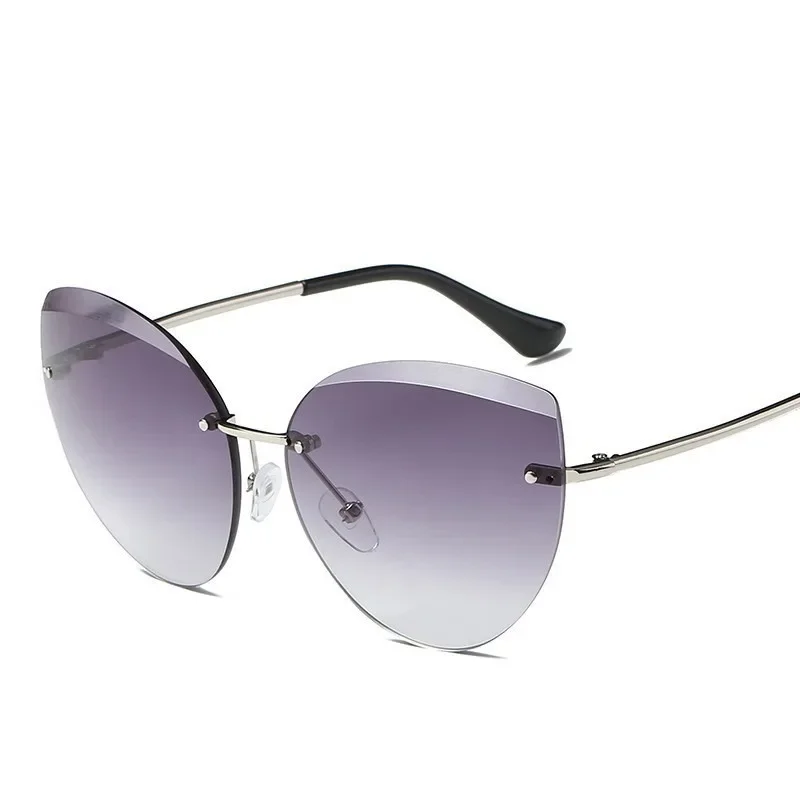 

Многоугольные металлические солнцезащитные очки, брендовый дизайн, новинка 2025, модные женские очки в стиле ретро, классические трендовые роскошные очки для вождения и путешествий Очки