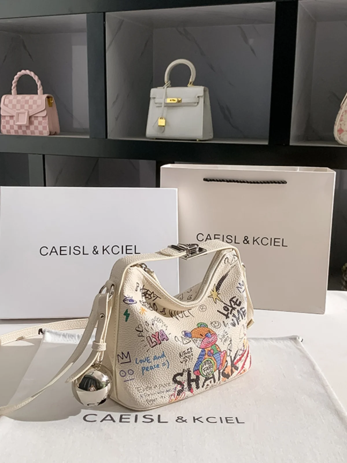 Bella e carina pochette da sera portatile con orsetto con stampa Graffiti colorati 2024 moda e borsa in morbida pelle