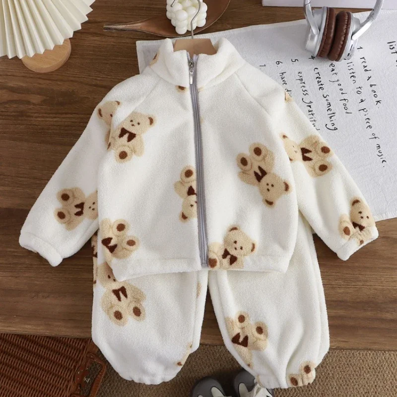 Herbst-Winter-Heimkleidung für Kinder, Jungen und Mädchen, stilvoller, warmer Schlafanzug aus Korallenfleece, koreanische Cartoon-Plüsch-Sets für Kinder – Detail 6