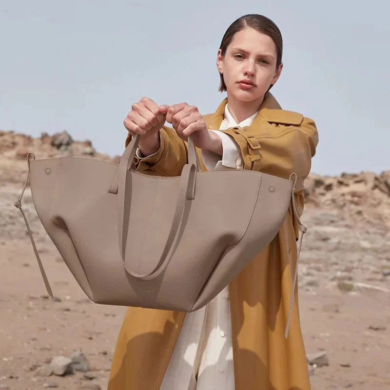 Designer Polana Cyme Handbags Women Large Shopping Tote Bags Women Genuine Leather Dumpling Bag Ladies Camel Shoulder Bag