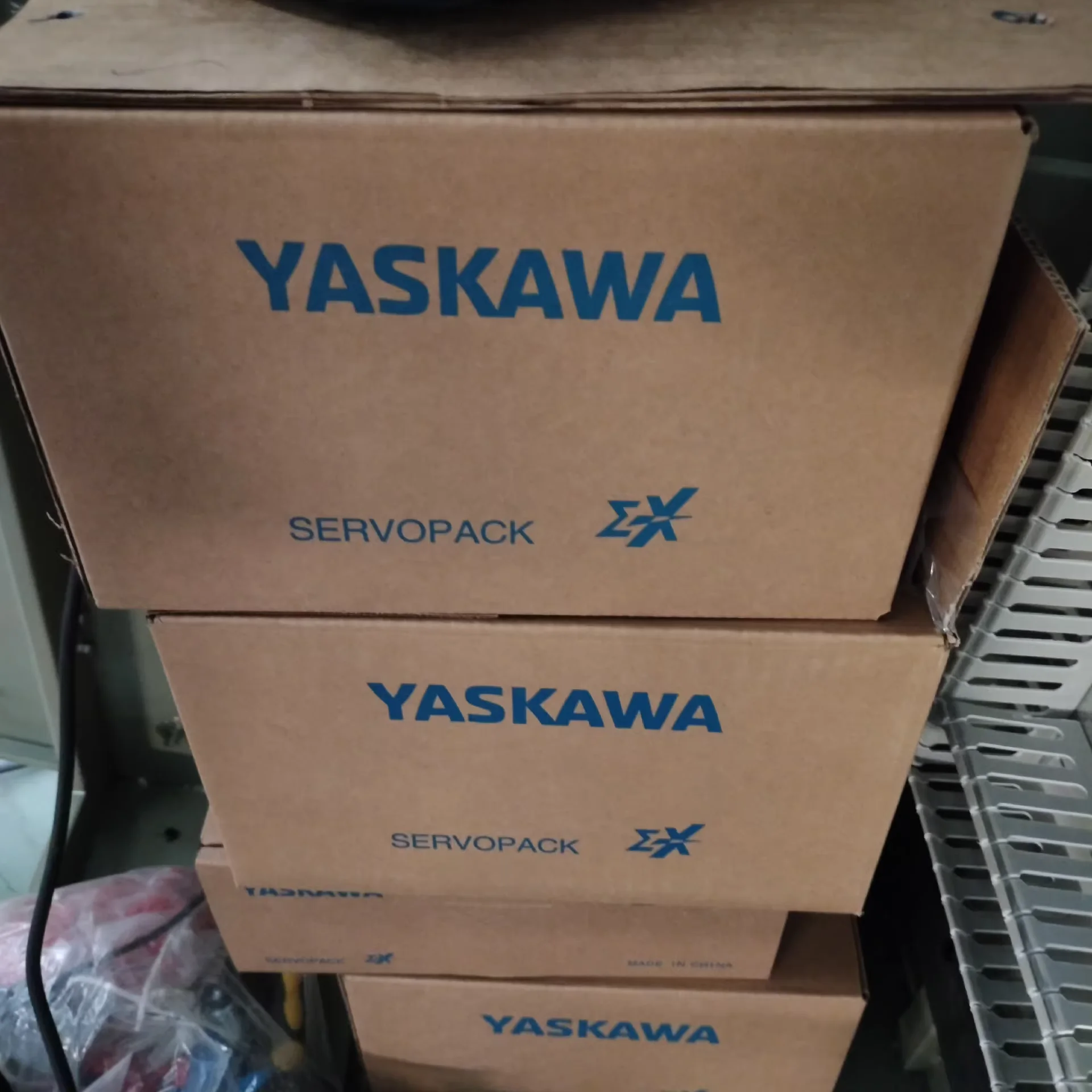 Motor Servo SGMSH-20A2A61 baru SGMSH 20A2A61, pengiriman cepat