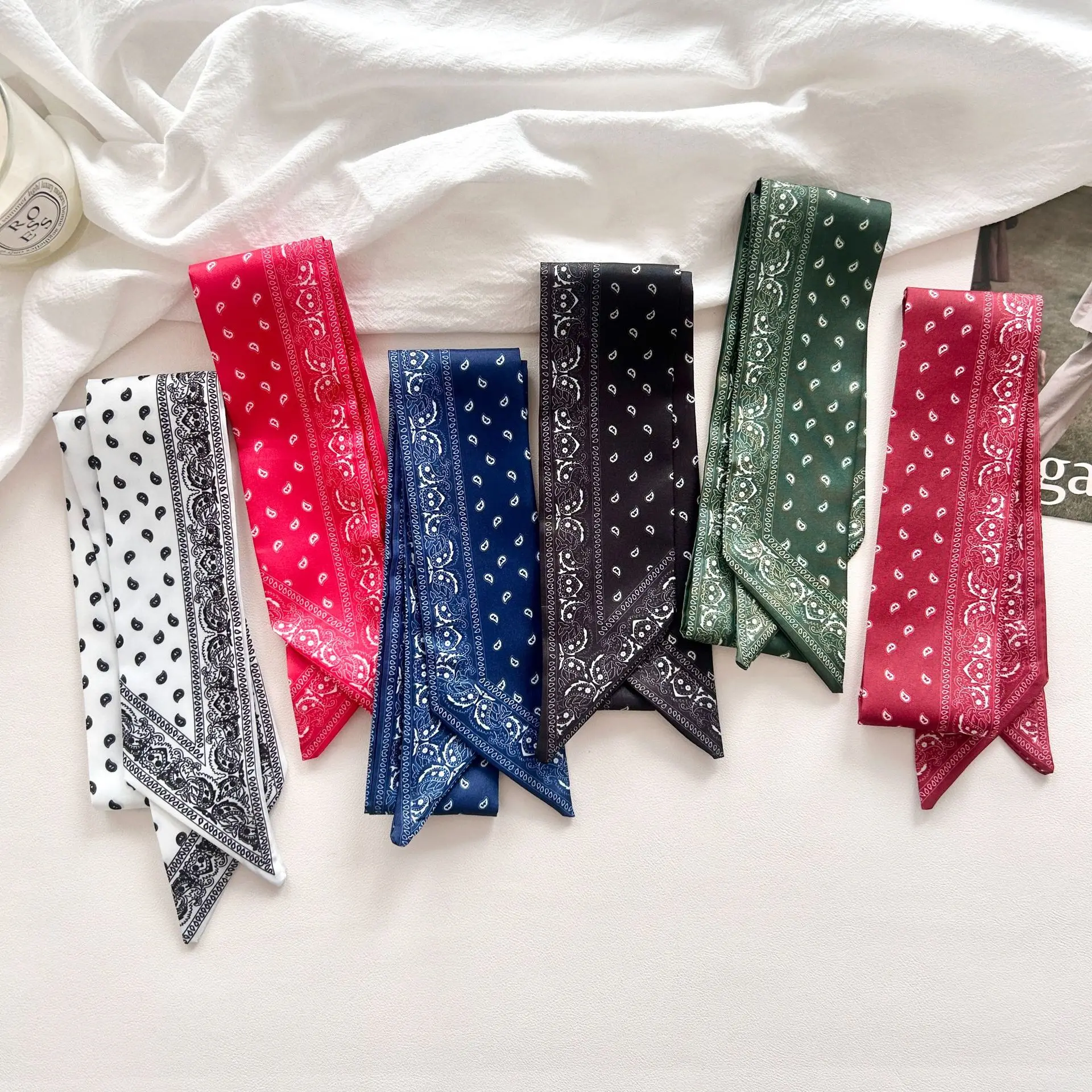 

Korean versatile cashew nut flower versatile printed silk scarf, new neck tie scarf, multi-functional hair tie bag streamer