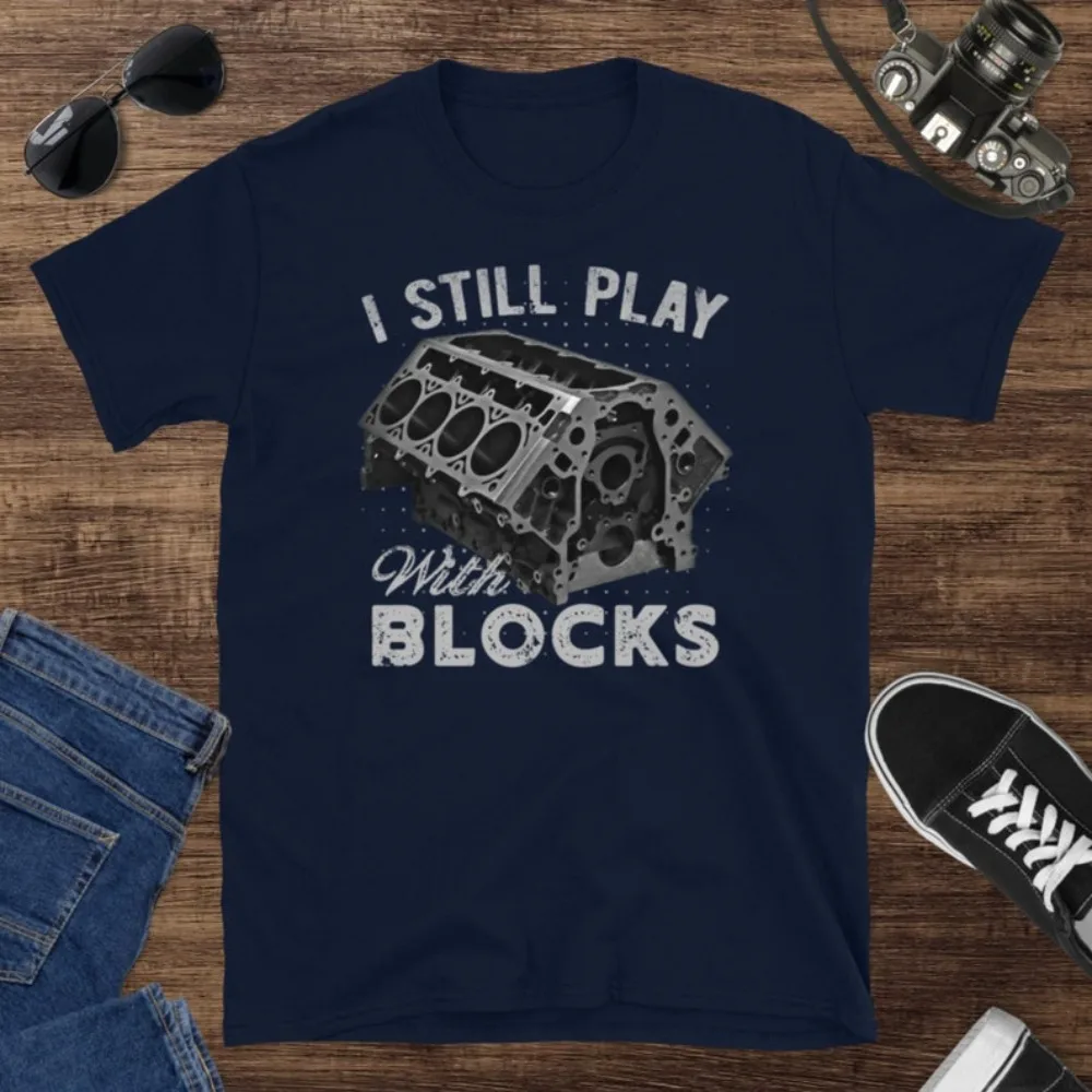 

Я все играю с блоками, подарочная футболка для любителей мышц автомобилей, футболка для любителей тонущего двигателя, повседневная модная футболка