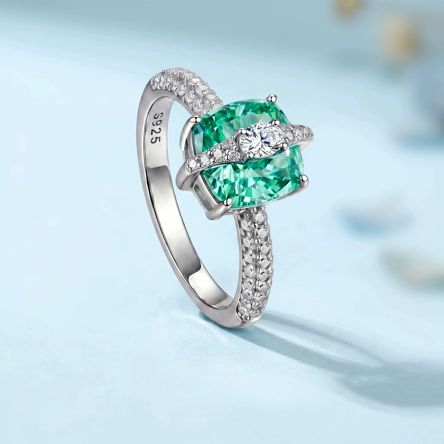anillo-de-plata-s925-con-circonita-paraiba-cuadrada-regalo-para-novia-joyeria-de-lujo-ligero