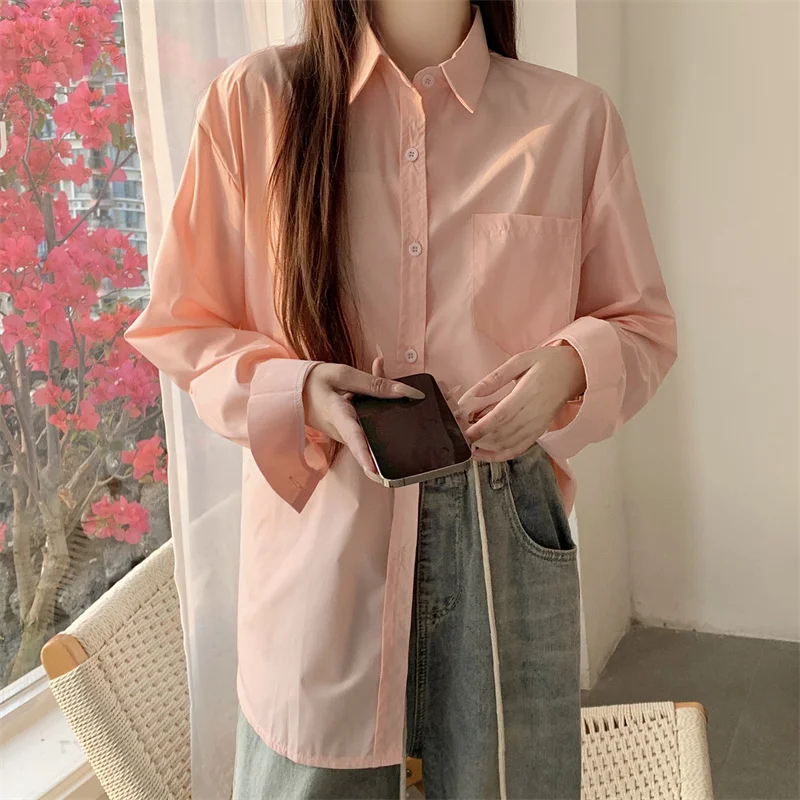 White Oversize Boyfriend Shirt Summer Casual Long Sleeve Chest Pocket Button Down Collared Women Shirts and Blouses Outfit