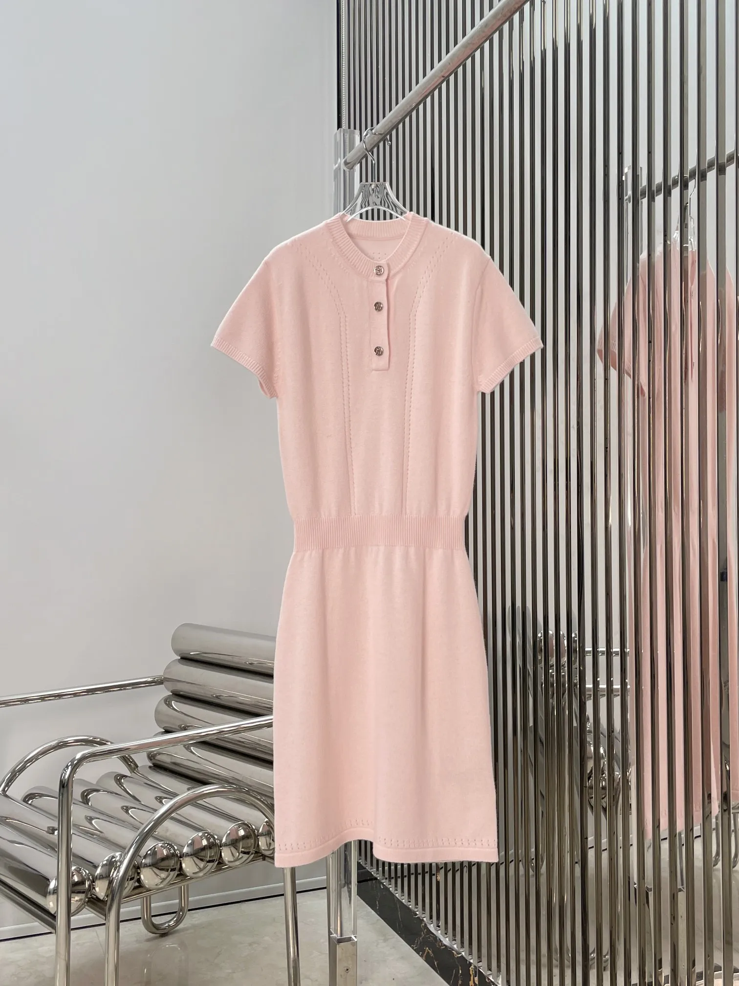 Vestido de cachemir de manga corta para mujer, tejido, con bordado calado, diseño de cintura entallada, ajuste cómodo, cuello redondo, informal.