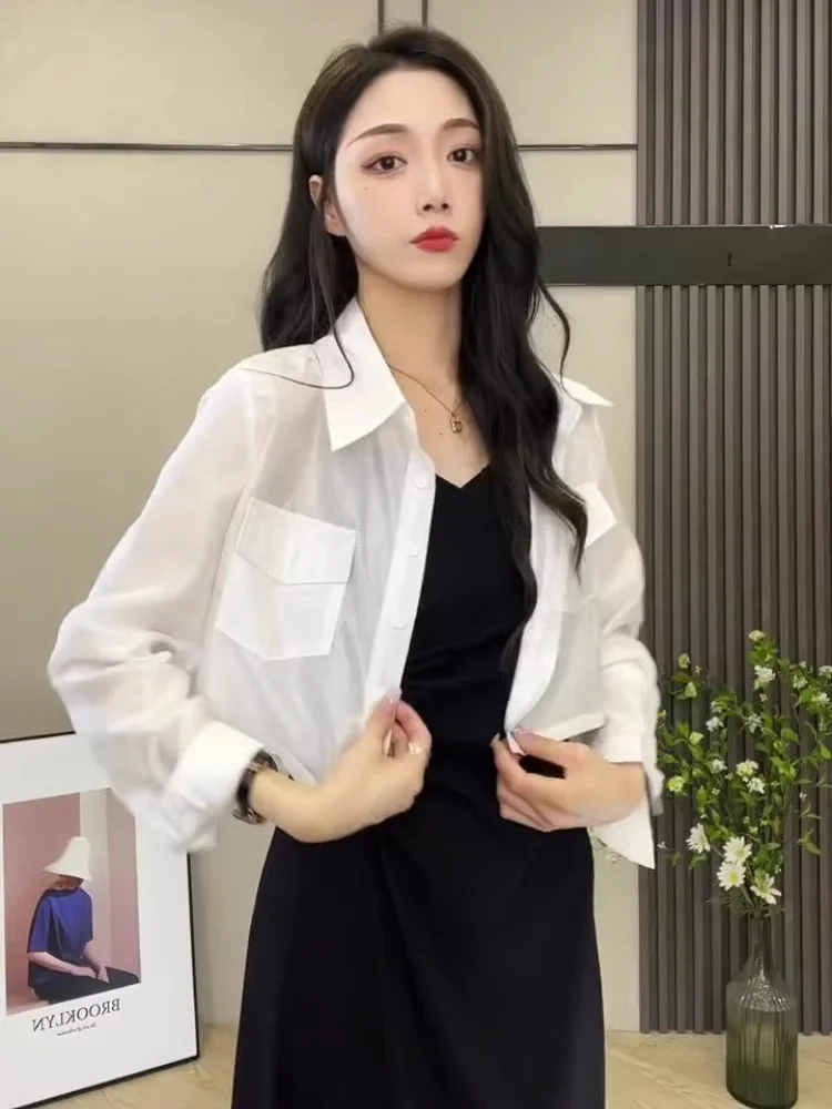 

Women's Ice Silk Sun Protection Shirt Jacket Summer Thin High-End Short Top Commute Style Loose Fit Long Sleeve