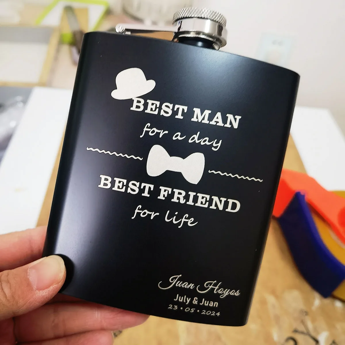 

Custom Engraved Flask for Men 7Oz Stainless Steel Pocket Flask Personalized Groomsmen Gifts for Best Man Dad Grandpa Brother