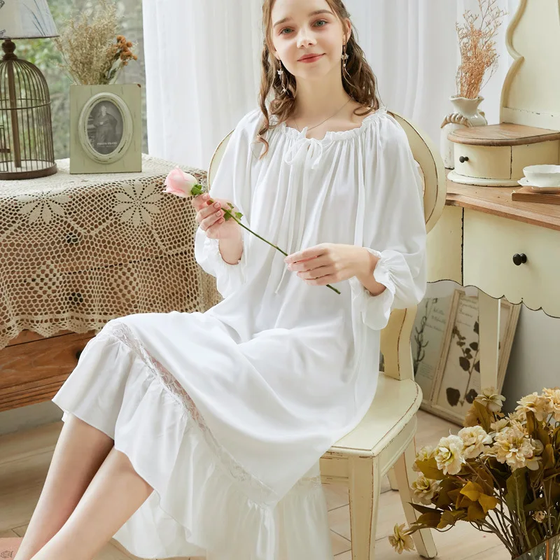 

French Court Cotton Nightdress Women New Long Sleeve Lace Long Robe Princess Sleepwear Vintage Nightgowns Loose Vacation Dress