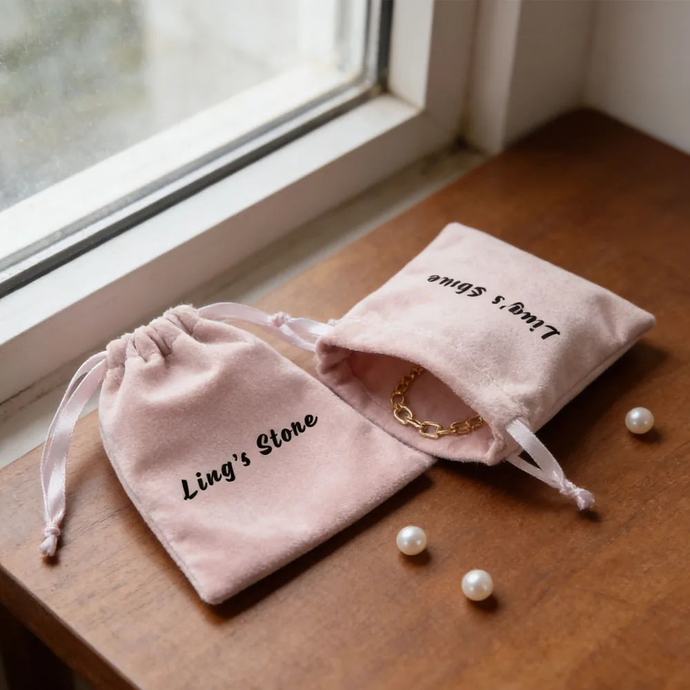 

100pcs Custom Logo Lovely Pink Jewelry Velvet Bag Soft Suede Drawstring Pouch Wedding Favor Makeup Cosmetic Decoration Packaging